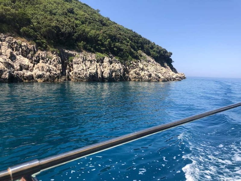 Sarandë:Boat Tour to Kroreza with snorkelling & umbrellas - What to pack for an easier day