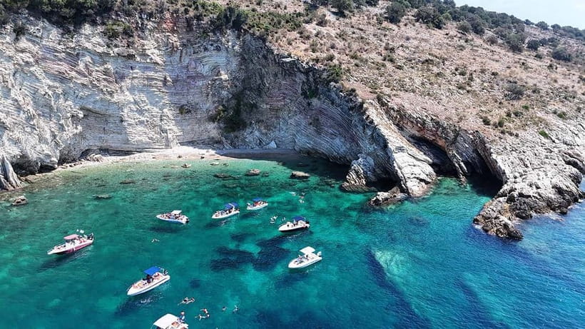 Sarandë: Boat Tour Turtle Cave Kakome & Krorez Snorkeling - Group size, comfort, and safety