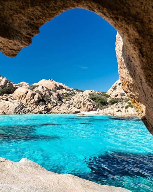Sardegna: Tavolara Boat Tour with Snorkeling - What to pack and how to make the morning better