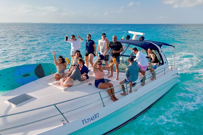 SeaRay 43ft Isla Mujeres, Snorkelling and more!! - Setting out from Marina Aquatours at 10 a.m.