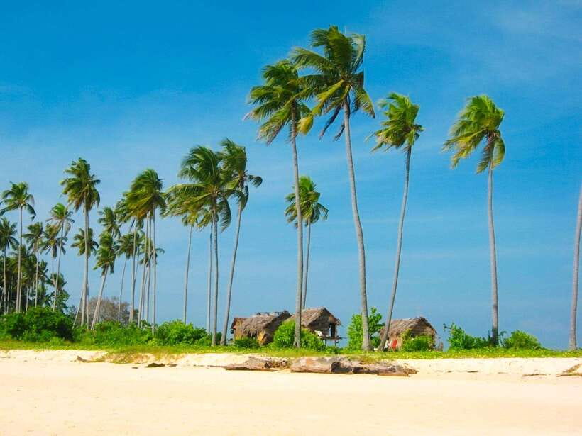 Semporna: Bohey 3 Islands Hike, Snorkel/Dive Tour with Lunch - Should you book the Bohey 3 Islands tour?
