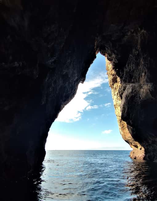 Sesimbra: Arrábida and Espichel Caves Tour and Snorkel - What the guiding adds