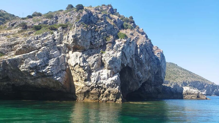 Sesimbra: Boat Trip with Snorkeling at Secret Beaches and Bays - Who will enjoy this boat trip most