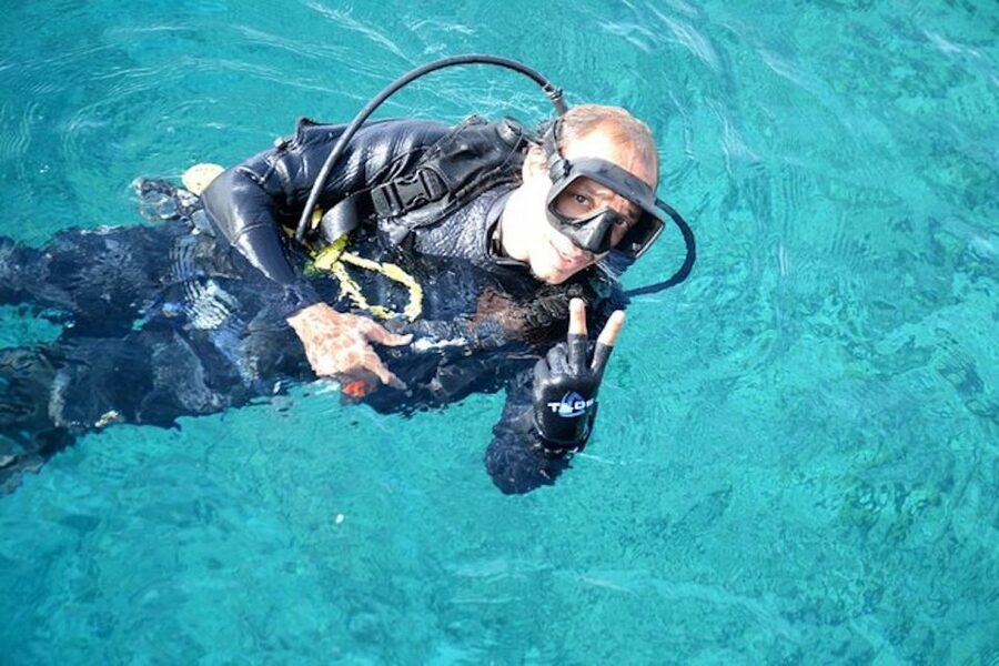 Sharm El Sheikh: Ras Mohamed & White Island Snorkel or Dive - Lunch, drinks, and life onboard