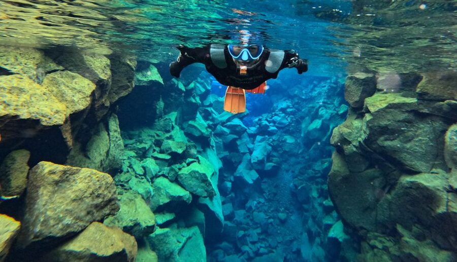 Silfra: Fissure Snorkeling Tour with Underwater Photos - The 30-minute walk to the water