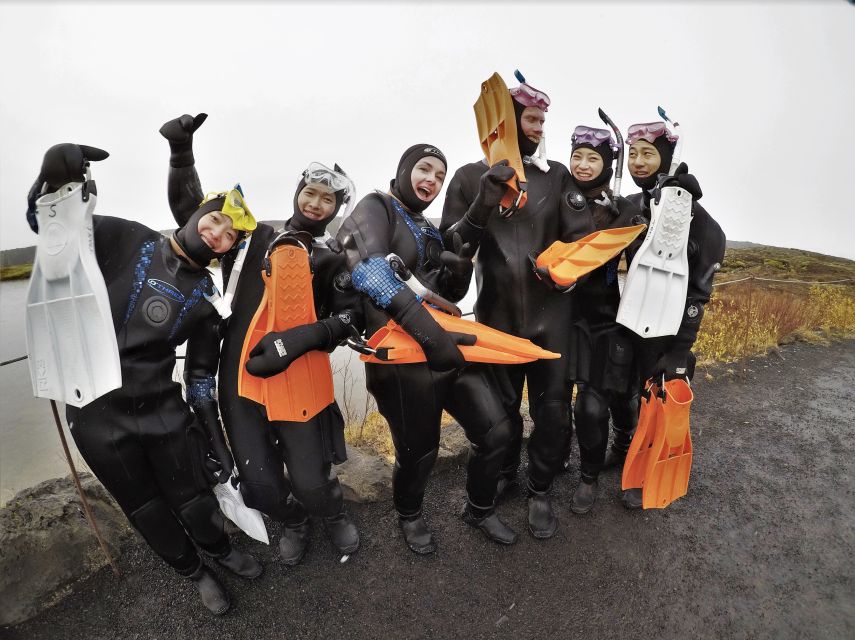 Silfra: Fissure Snorkeling Tour with Underwater Photos - Who should book this snorkel