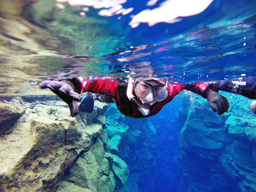 Silfra: Half-Day Snorkeling Day Trip with Underwater Photos - Arriving at Silfra in Thingvellir National Park