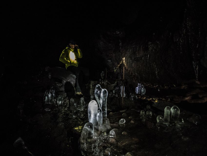 Silfra: Leidarendi Lava Caving & Snorkeling Tour with Photos - Two very different sides of Iceland in seven hours