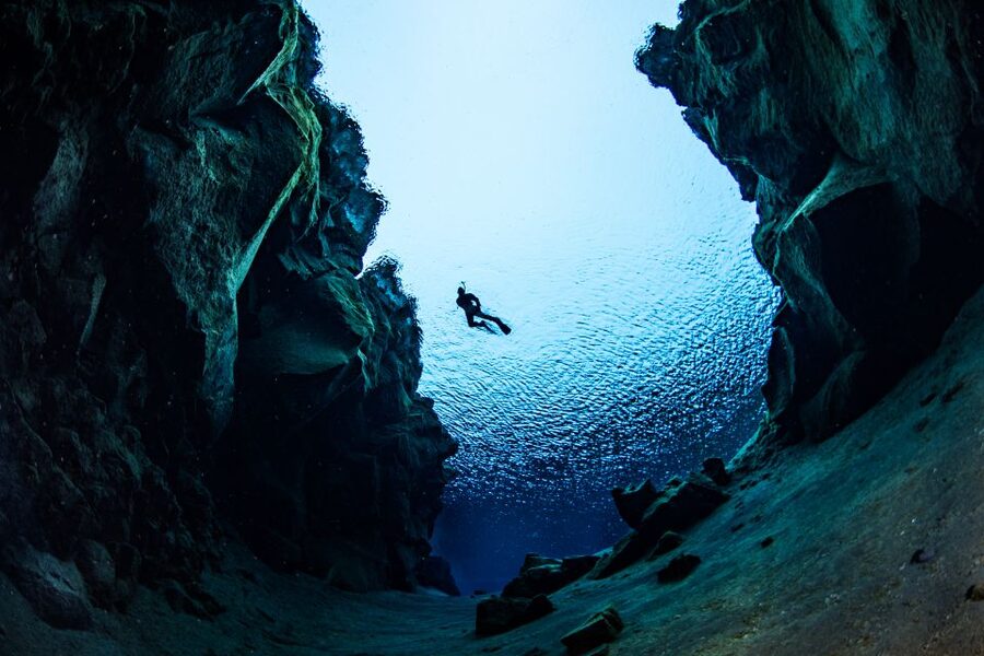 Silfra: Snorkeling Tour Between Tectonic Plates - The Cathedral and the Final Float