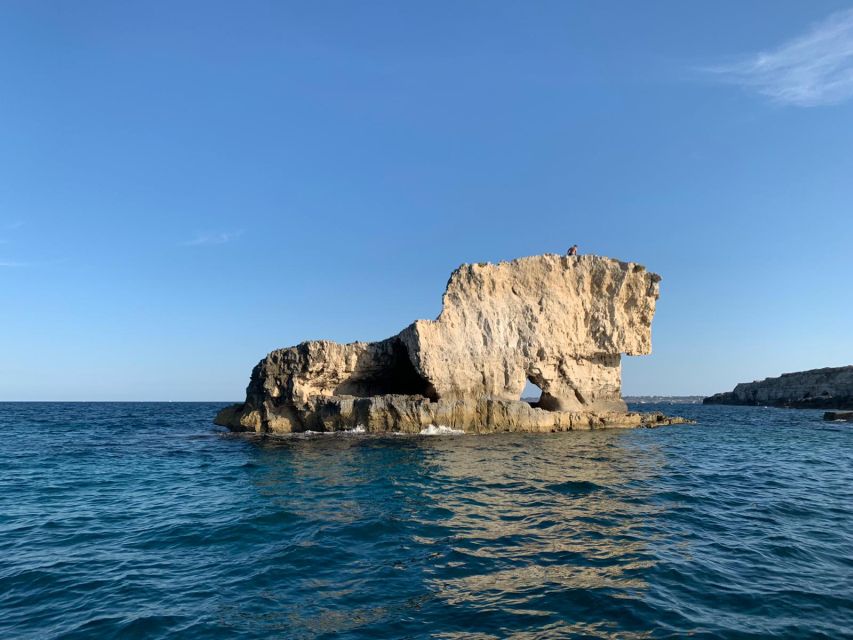 Siracusa: Ortigia Boat Tour with Marine Grotto & Snorkeling - Arethusa Spring From the Boat