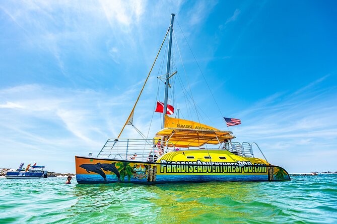 Snorkel & Dolphin Sightseeing Tour Aboard the Footloose - Meeting the Footloose at the marina