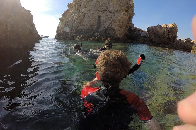Snorkeling and swimming tour to the Poseidon's temple at Sounio cape - Lake Vouliagmeni and the change of scenery