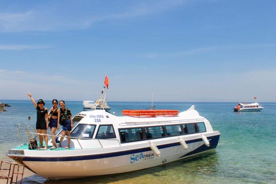 Snorkeling Cham Island: Snorkeling Tour by Speed Boat - Should you book the Cham Island speed boat tour?