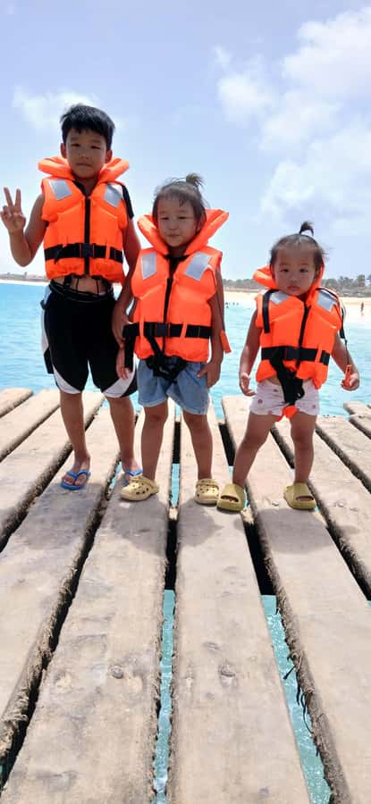 Snorkelling trip with certificate local guide - From Santa Maria jetty to the Ponta Sino wreck