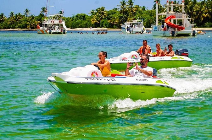 Speed Boat Ride and Snorkel Experience in Punta Cana - Snorkeling: pleasant, but not the main event