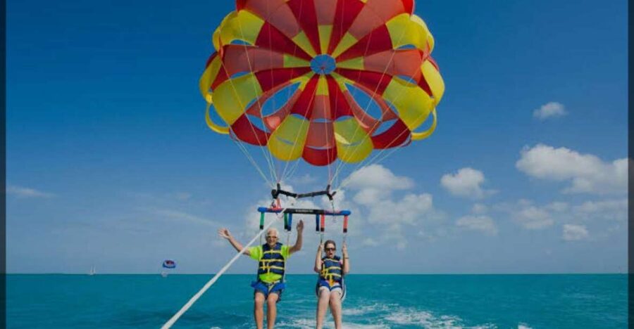 Speedboat,Parasailing, Snorkeling & Piece Of Paradise Island - The speedboat ride across open water
