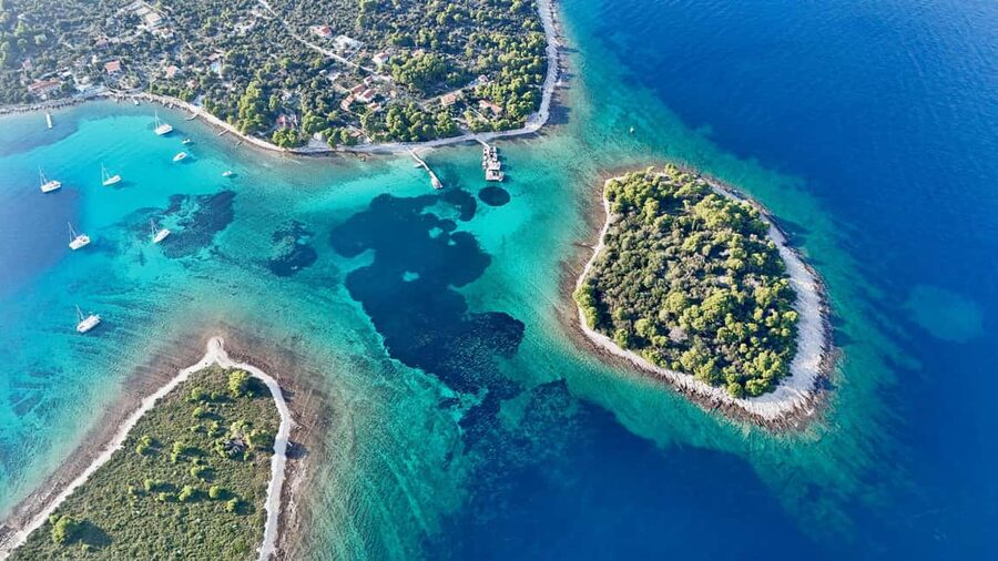 Split: Blue Lagoon & 3 Island Cruise with Snorkeling - Who will enjoy this tour most?