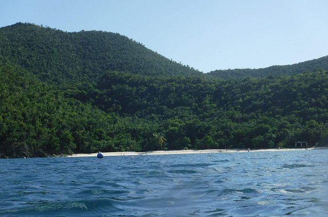 St John & Surrounding Cays - Full-Day Sail/Snorkel, 6 Guests Max - Fresh grilled lunch between the swimming stops