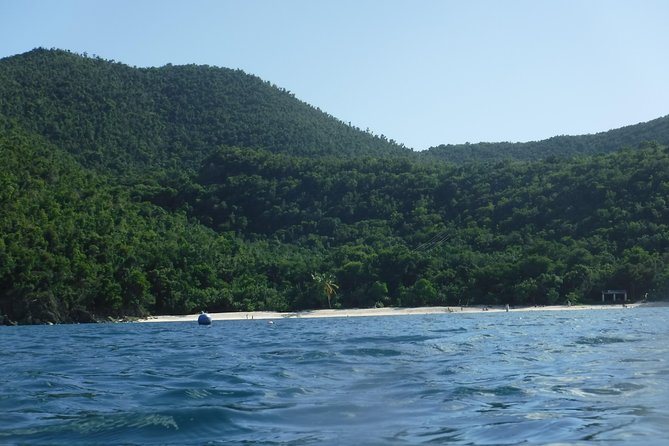 St John & Surrounding Cays - Full-Day Sail/Snorkel, 6 Guests Max - Captains who add context to the islands