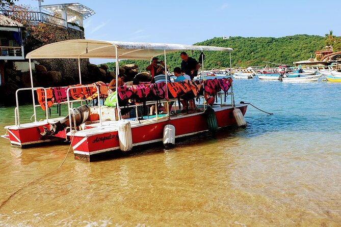 Sun, Sea & Streets: Beach Day + Snorkel Adventure & City Tour - Three hours at Playa de la Caleta