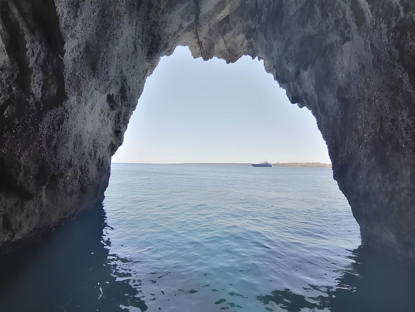 Syracuse: Pillirina, Ortigia, Sea Caves and snorkeling - The Pillirina Grotto swim