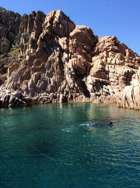 Tavolara, Snorkeling in the Marine Park - The speedboat ride to Tavolara Island