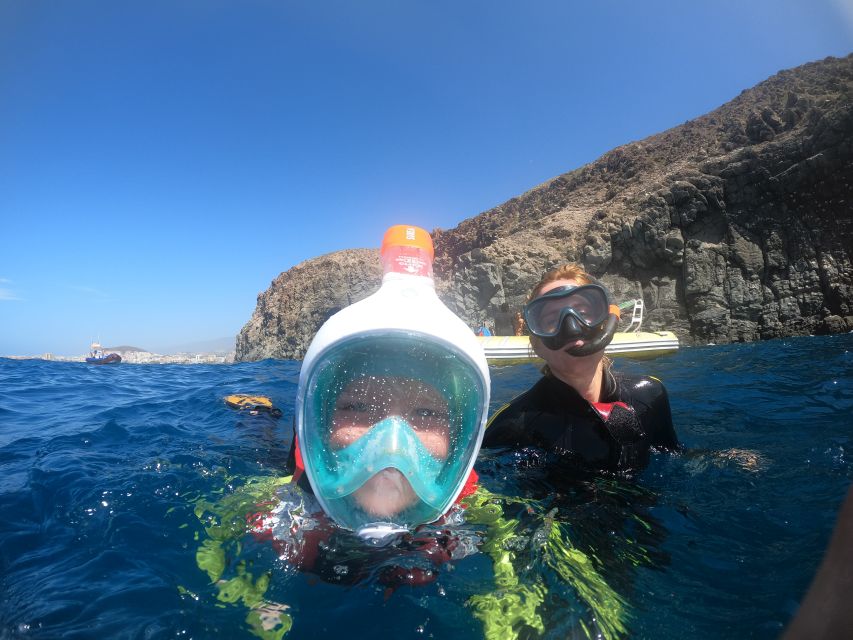 Tenerife Snorkeling boat trip in a Turtle Habitat - The 30-minute briefing makes a difference