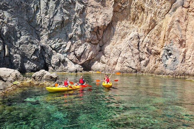 Tossa de Mar: Kayak & Snorkel Tour with Paella from Barcelona - Why this Barcelona day trip works