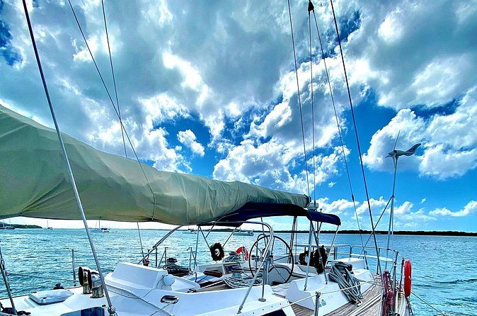 Tropical Dream Snorkel and Dinner Sail in Aruba - Who Gets The Best Value From $3,131?