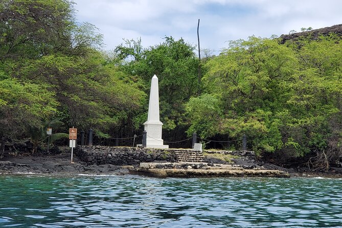 Two Reef Snorkel Trip-See Captain Cook Monument & Sea Caves - Food, equipment, and what to bring