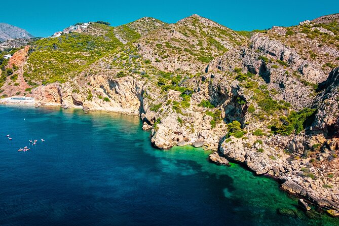 Uncharted Marine Reserve Cave, Snorkel & Cliff Jumping Kayak Tour - Guides, safety, and the feel of the group