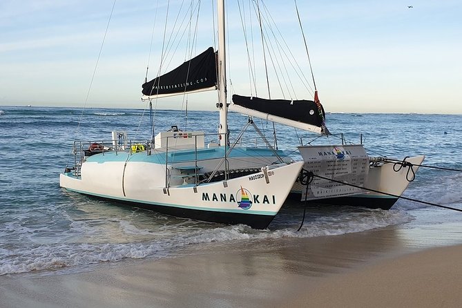 Waikiki Turtle Snorkel and Sail on Hawea Catamaran - Snacks, Coffee, and the Return Sail