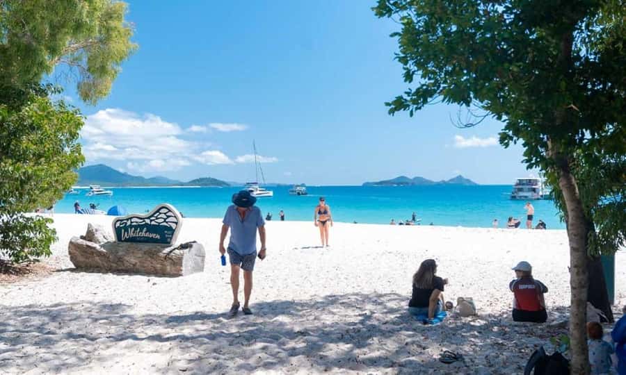 Whitsunday: Whitsunday Islands Tour with Snorkeling & Lunch - Hill Inlet Lookout and the view worth the walk