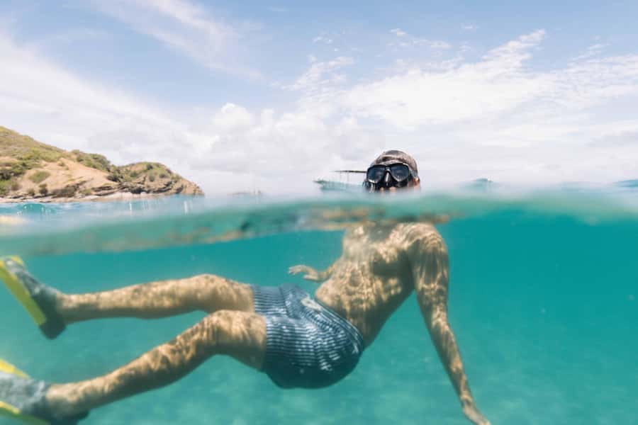 Yeppoon: Great Keppel Island Fast Boat Snorkel & Lunch Tour - Wildlife watching between the stops