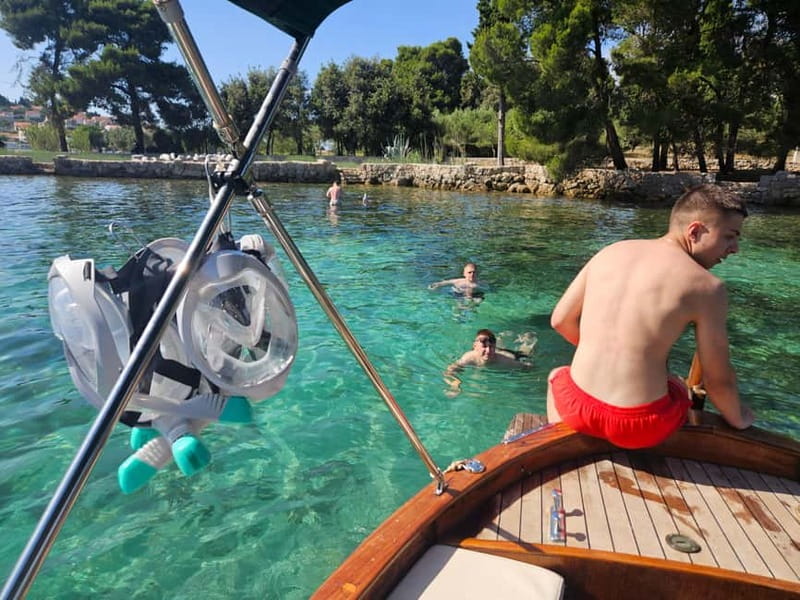 Zadar: 3 Islands Snorkeling Cruise with Prosecco - Starting in Foša Harbor, With Zadar Behind You