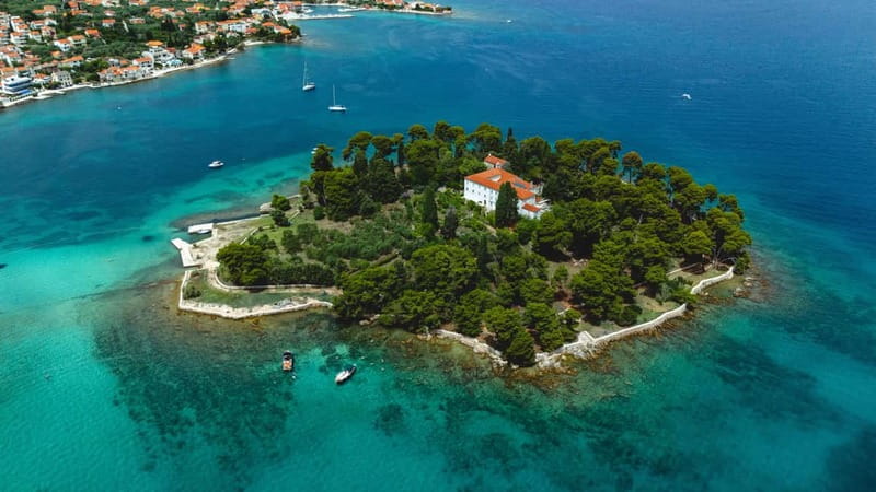 Zadar: 3 Islands Snorkeling Cruise with Prosecco - Ošljak: The Main Island Stop