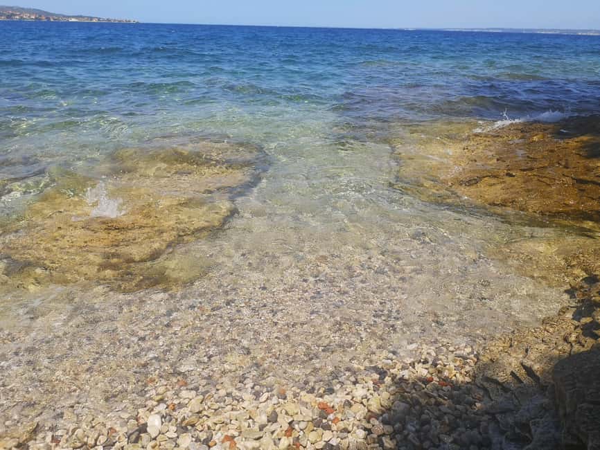 Zadar: 3-Stop Blue Lagoon & Snorkeling Cruise with Drinks - What the boat, drinks, and guide add