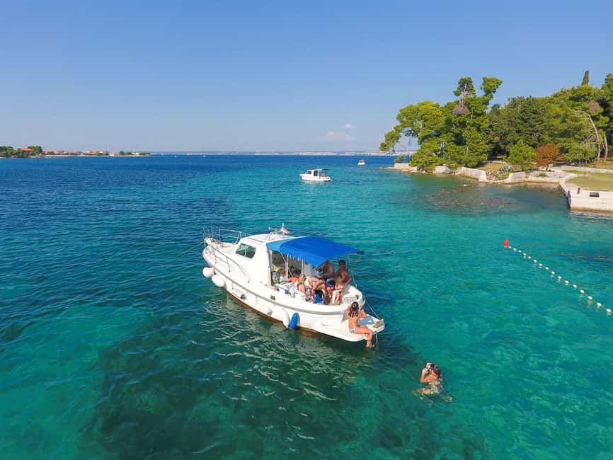 Zadar: Boat Tour with Snorkeling Gear and Drinks - Ugljan: a scenic cruise and a second swim