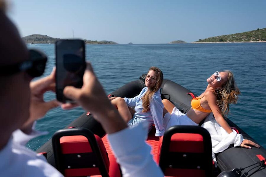Zadar: Island Luxury Speedboat Tour with Snorkeling - How the speedboat ride feels in real conditions