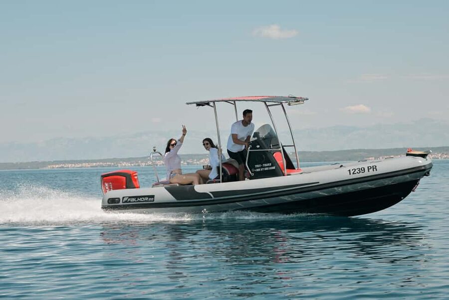 Zadar:Speedboat Tour Thrill Ride with Snorkeling on 3 island - Should you book it?